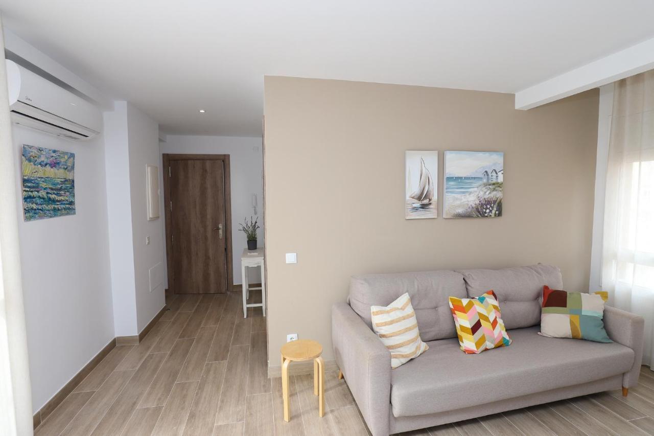 Apartaments Agneta - Vela Cambrils Extérieur photo