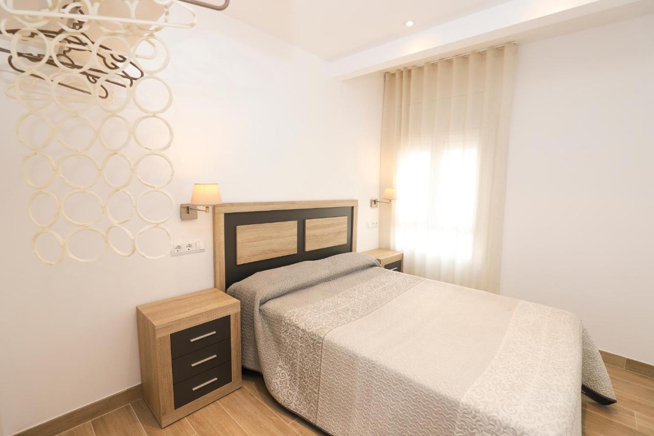 Apartaments Agneta - Vela Cambrils Extérieur photo
